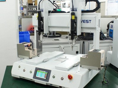 哪家自動擰螺絲機可以自動識別漏鎖、漏送問題？-堅豐股份